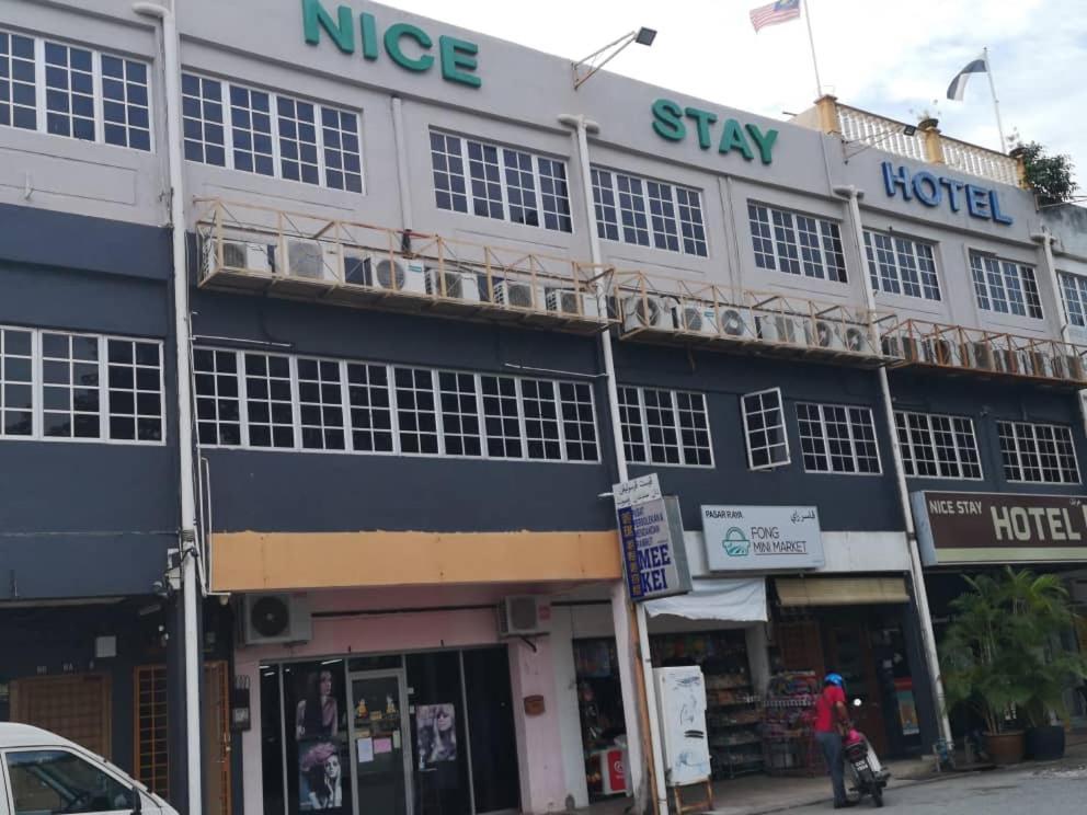 Nice Stay Hotel 劳勿 外观 照片